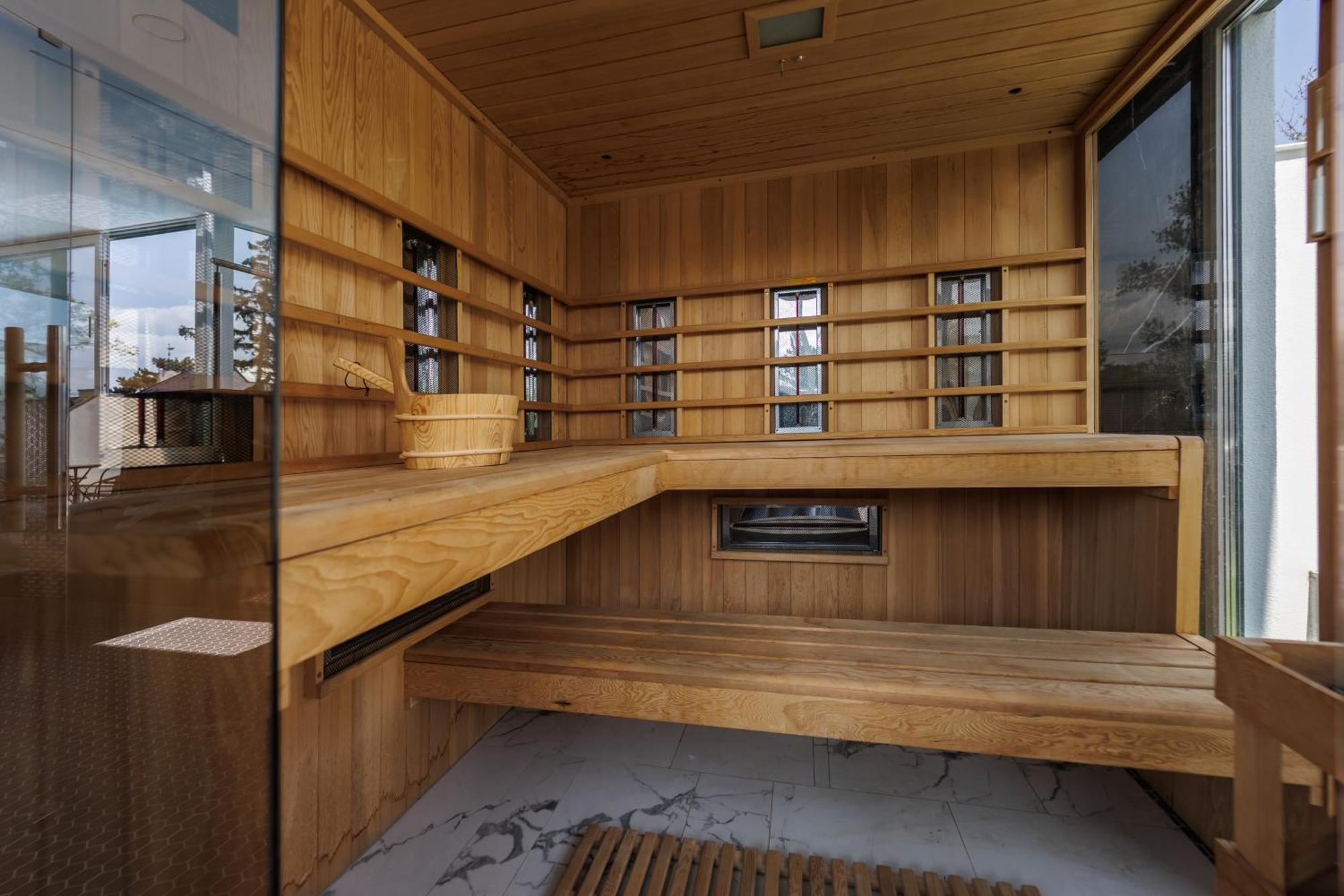 Апартаменты Bauhaus Labi Garden Wellness *